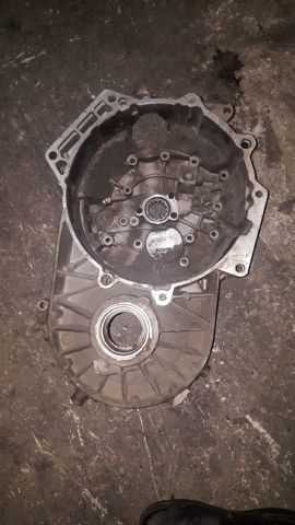 Volkswagen Transporter 2004-2014 Çıkma Yedek Şanzuman Ön Kapak